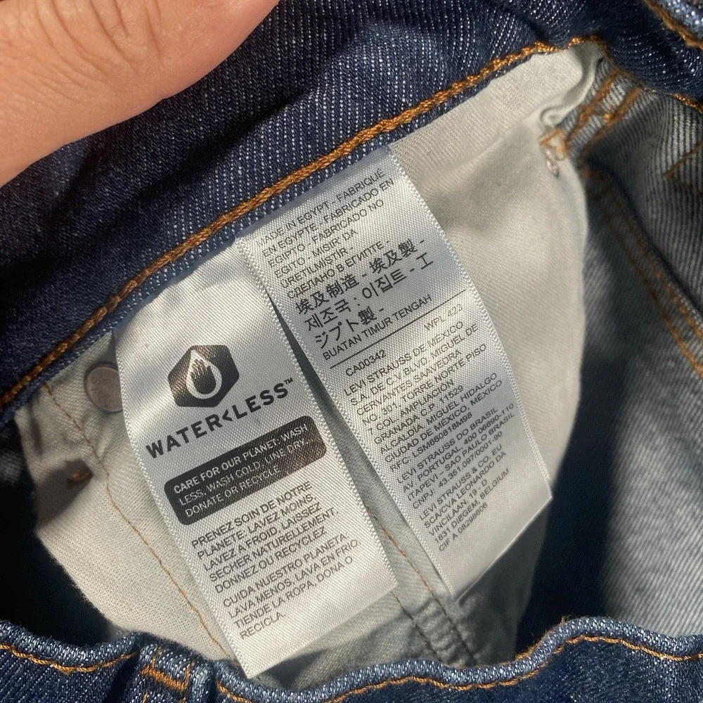 Levis Western Fit Cowboy Denim Blue Jeans Mens 33x30 Faded Whiskered Strong